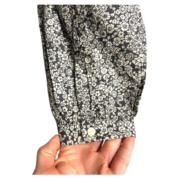 NWT Universal Thread Black White Floral Peasant Top Puffy Sleeve Blouse - Picture 3 of 8